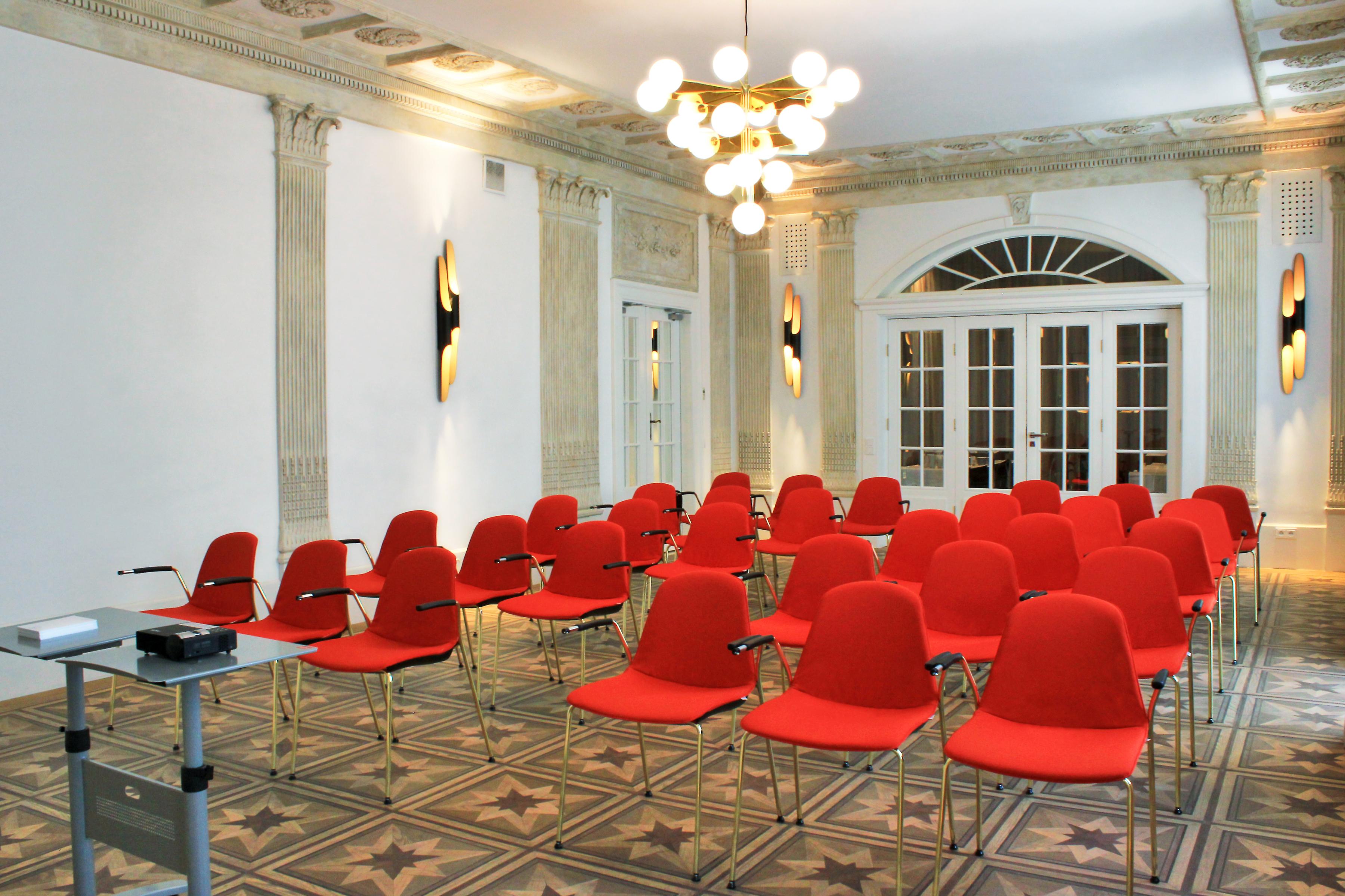 فندق إتش 15 البوتيكي وارسو المظهر الخارجي الصورة The interior of the library