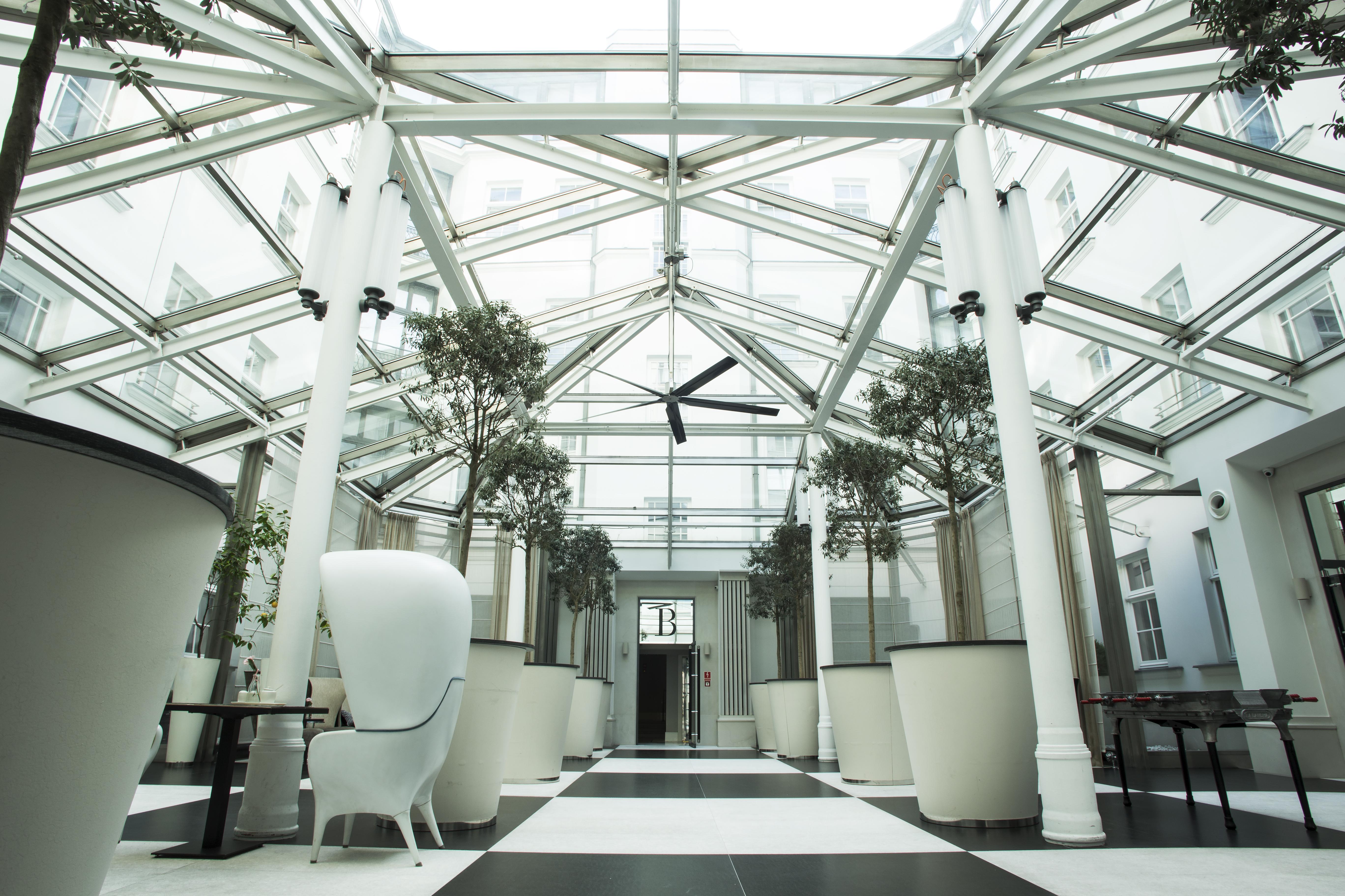 فندق إتش 15 البوتيكي وارسو المظهر الخارجي الصورة The atrium